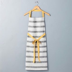 HEARTH AND HAND Cooking Apron Stripped Railroad